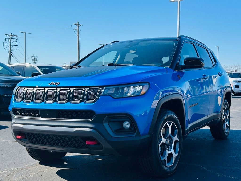 Certified 2022 Jeep Compass Trailhawk image 3