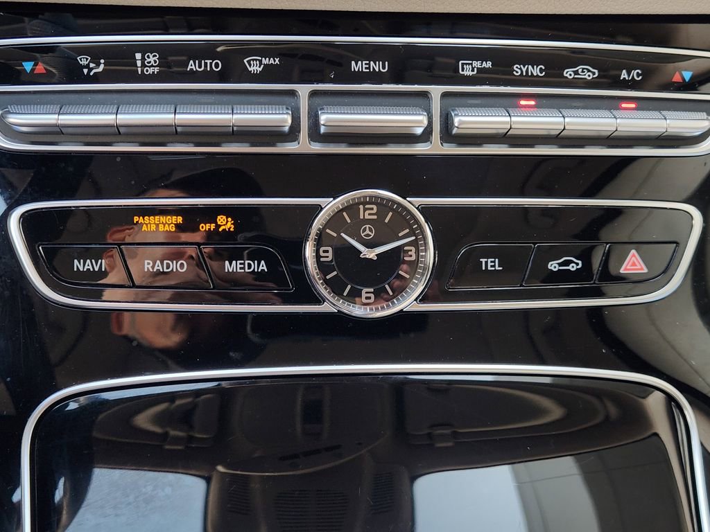 Used 2018 Mercedes-Benz E 300 image 18