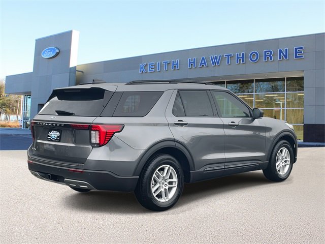 New 2026 Ford Explorer Active w/ Active Comfort Package image 6