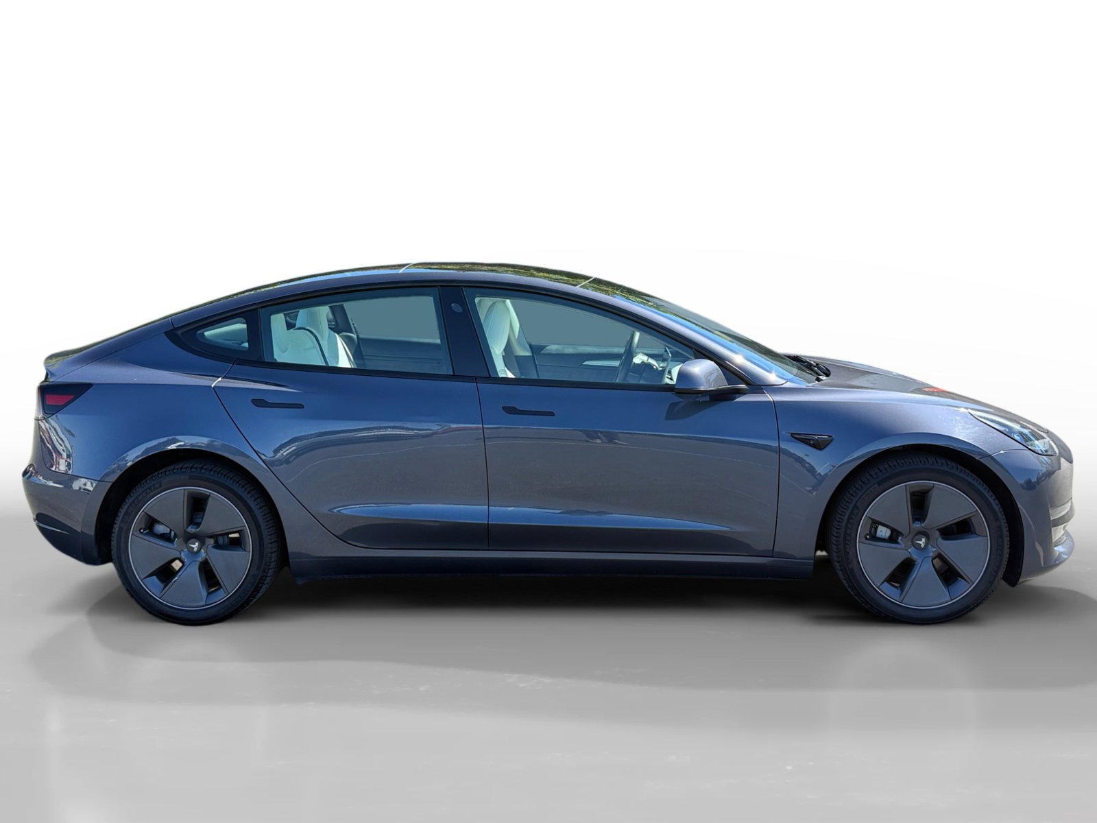 Used 2023 Tesla Model 3 Standard Range image 6