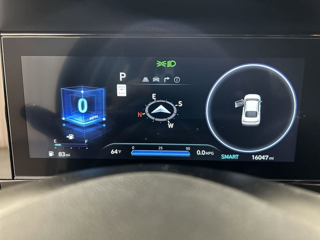 Used 2024 Hyundai Elantra SEL w/ Convenience Package FWD image 13