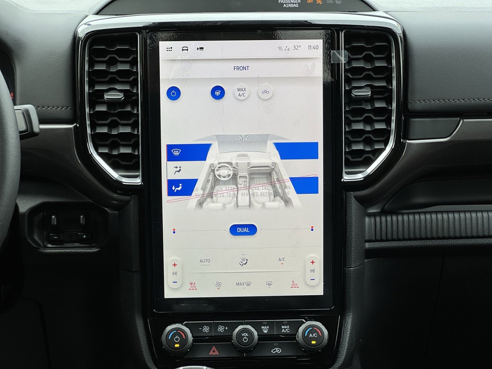 New 2025 Ford Ranger Lariat w/ FX4 Off-Road Package image 21