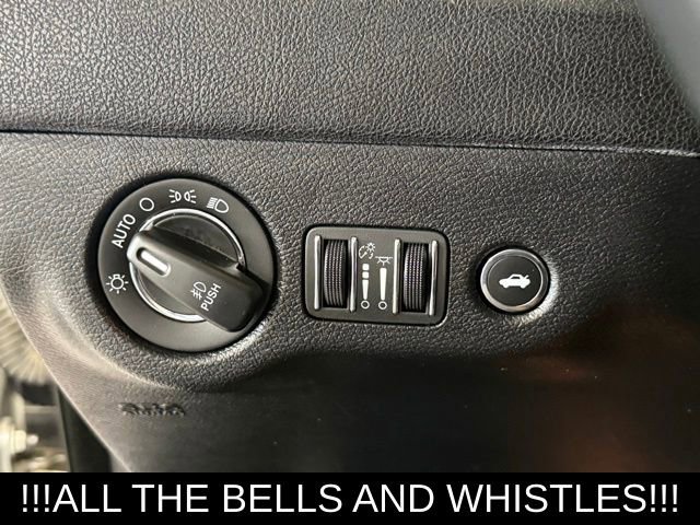 Used 2017 Chrysler 300 Touring w/ Value Package image 25