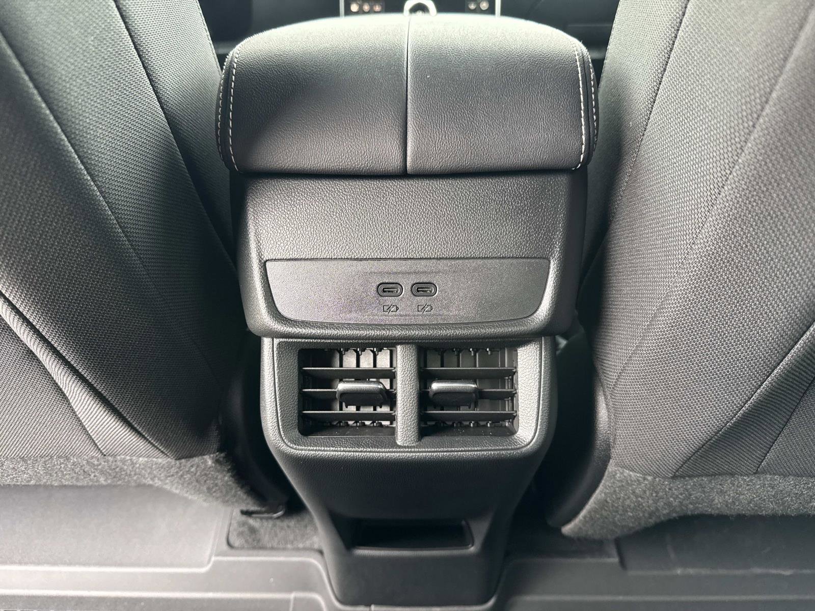New 2026 GMC Terrain Elevation w/ Black Edition FWD image 17