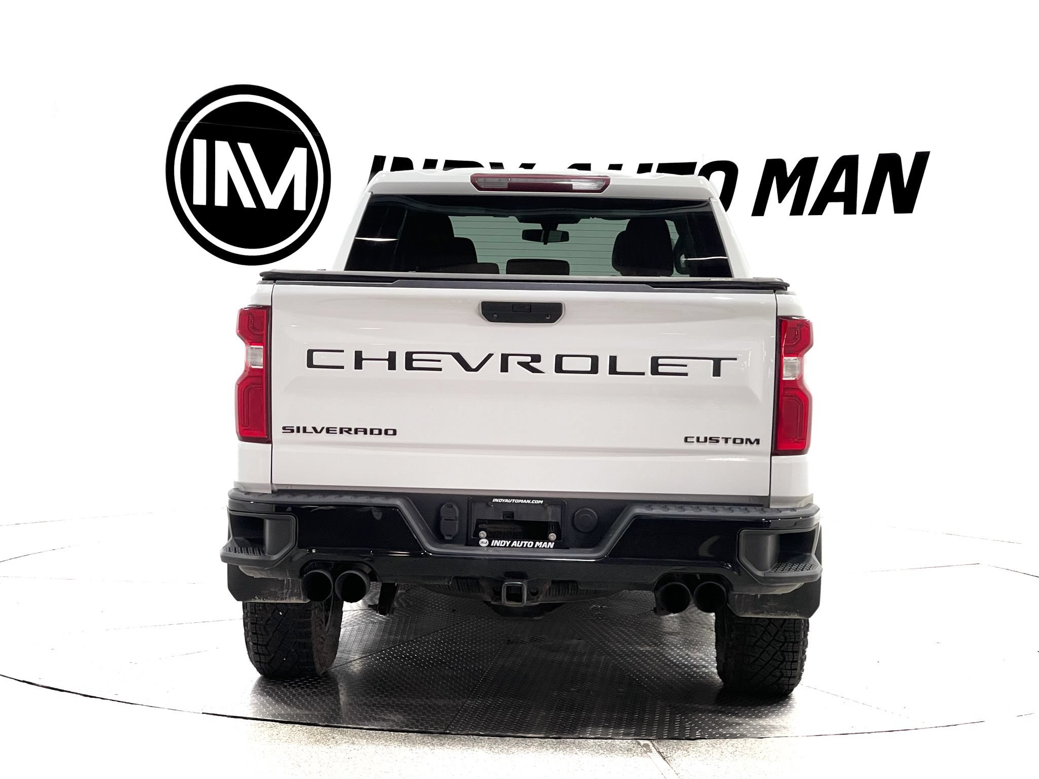 Used 2021 Chevrolet Silverado 1500 Custom Trail Boss w/ LPO, Dark Essentials Package AWD/4WD image 5
