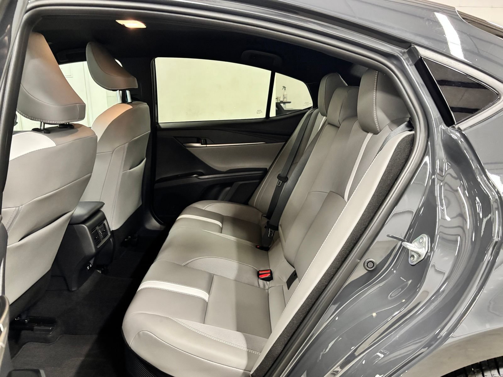 Used 2026 Toyota Camry SE FWD image 19