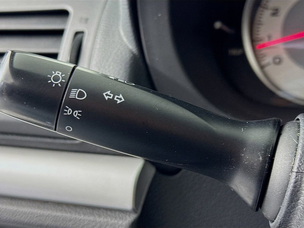 Used 2012 Subaru Impreza 2.0i Premium image 13