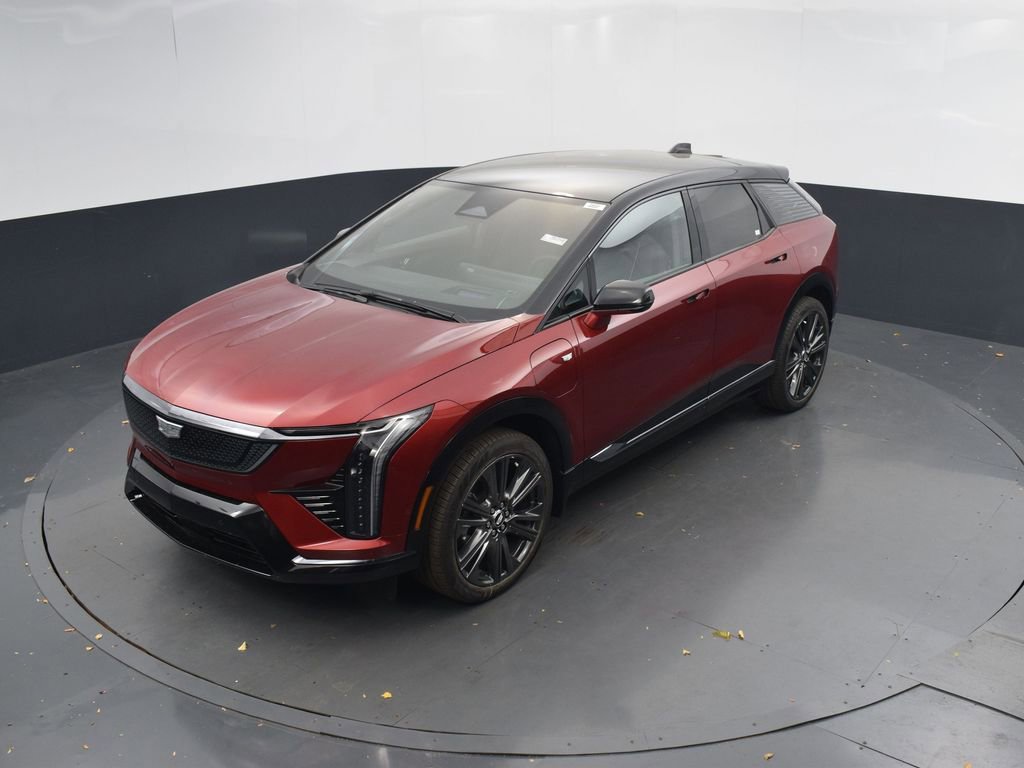 New 2026 Cadillac Optiq Sport 2 w/ LPO, Floor Liner Package image 39