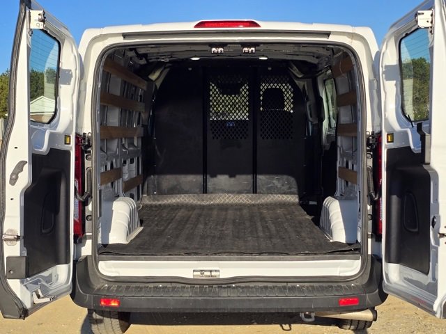 Used 2024 Ford Transit 250 Low Roof w/ Exterior Upgrade Package image 23