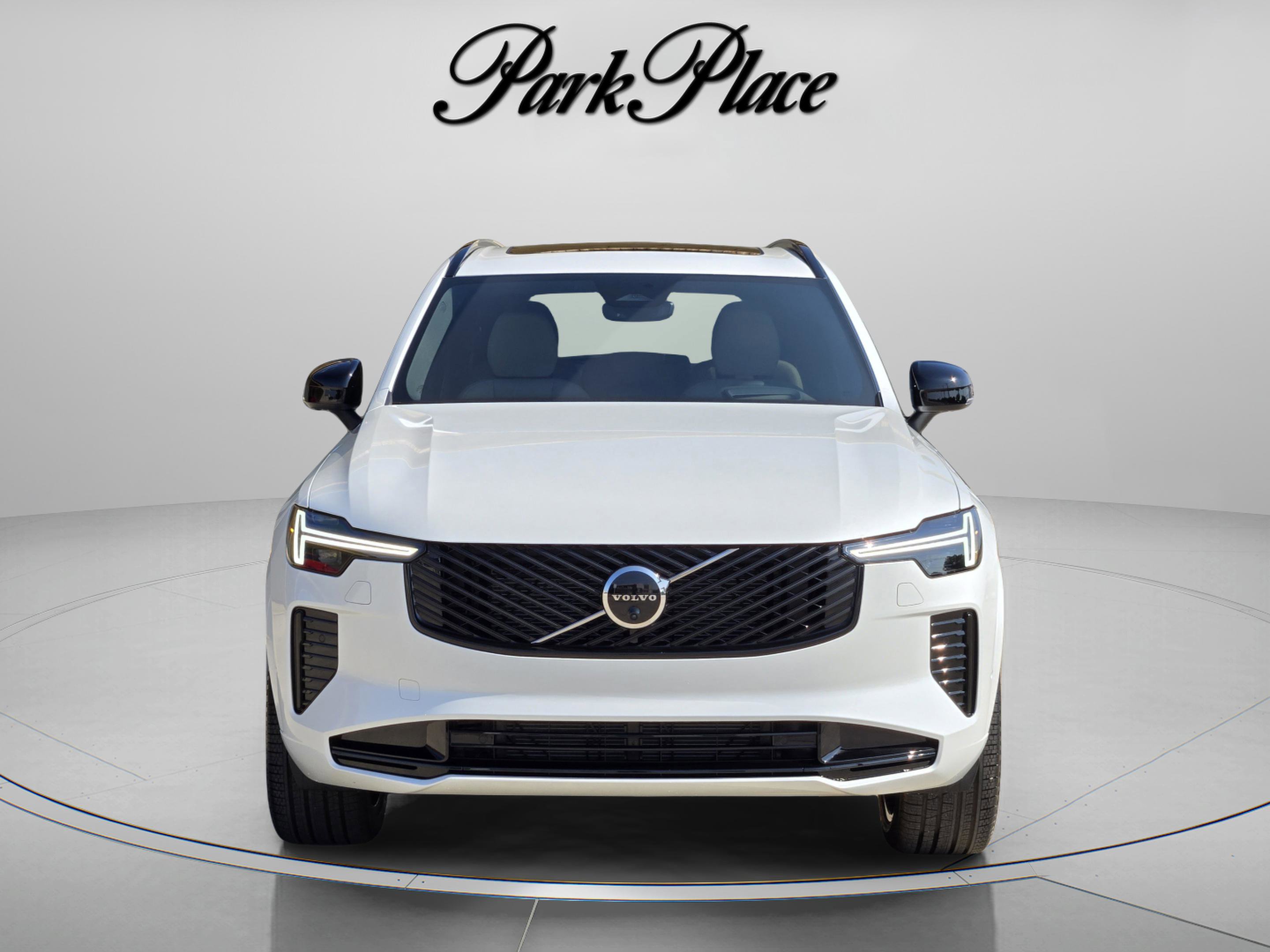 New 2026 Volvo XC90 B6 Ultra w/ Protection Package Premier AWD/4WD image 9