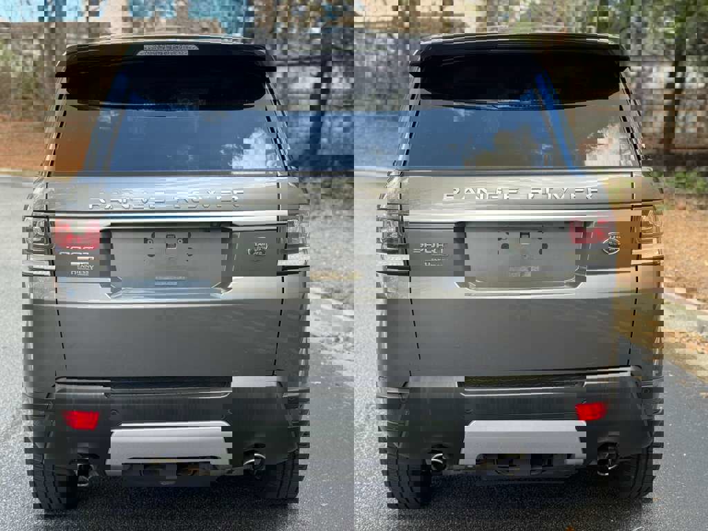 Used 2015 Land Rover Range Rover Sport HSE image 16