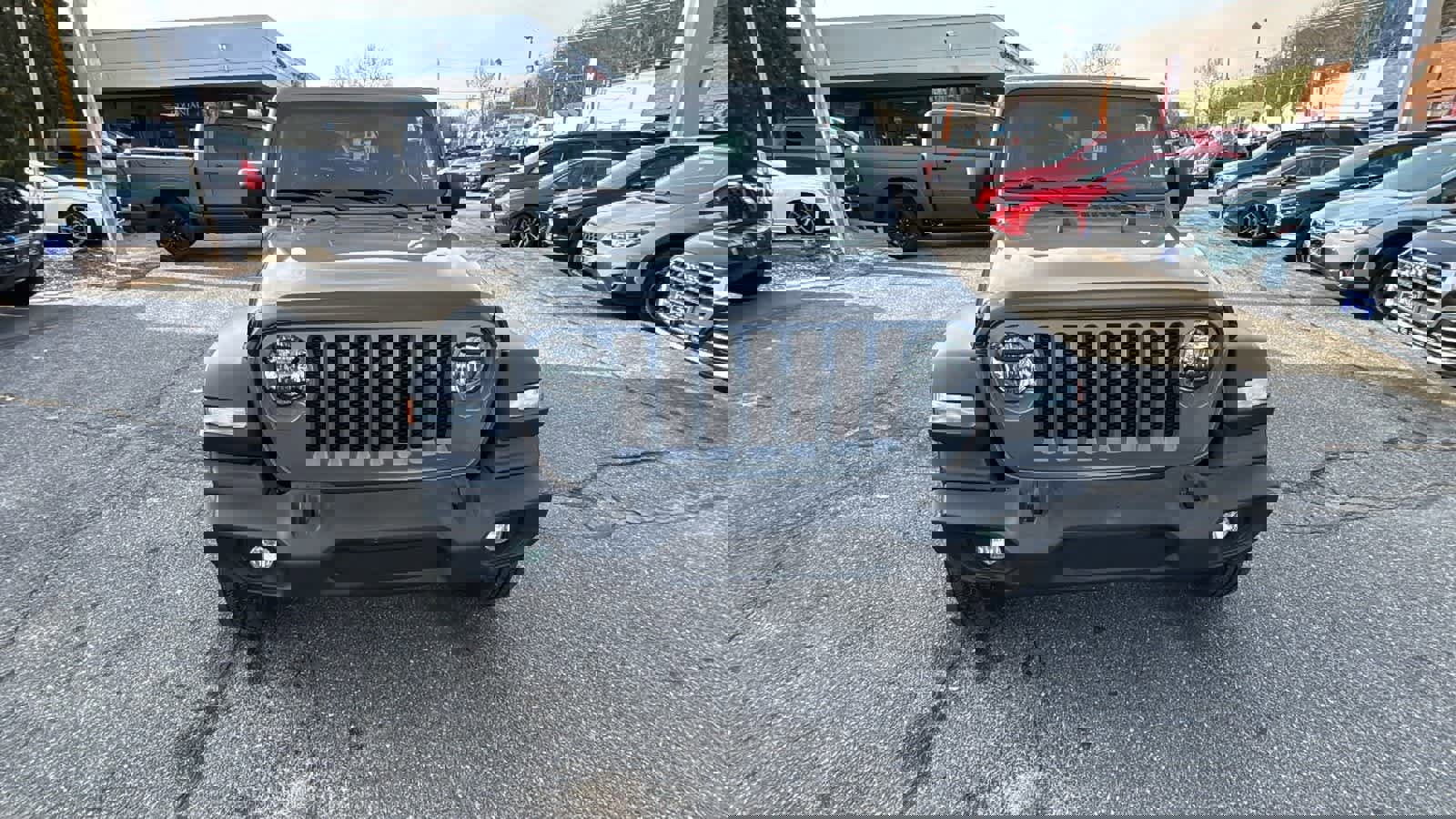 Used 2020 Jeep Wrangler Sport image 8