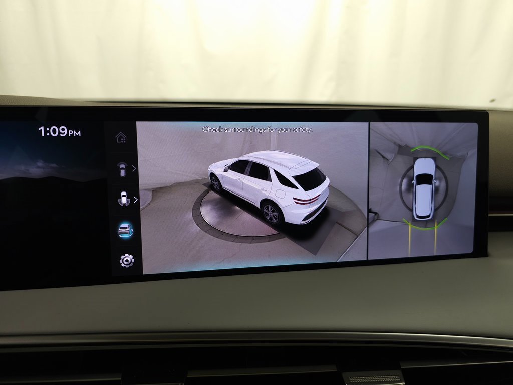 Used 2026 Genesis GV70 2.5T Advanced image 25