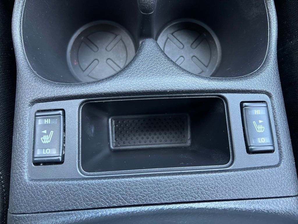 Used 2019 Nissan Rogue SV w/ Premium Package image 41