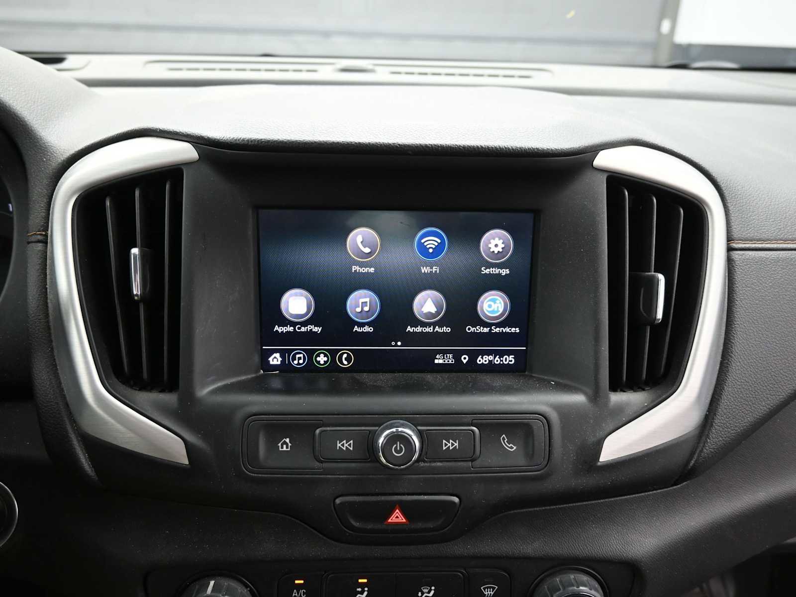 Used 2020 GMC Terrain SLE image 13