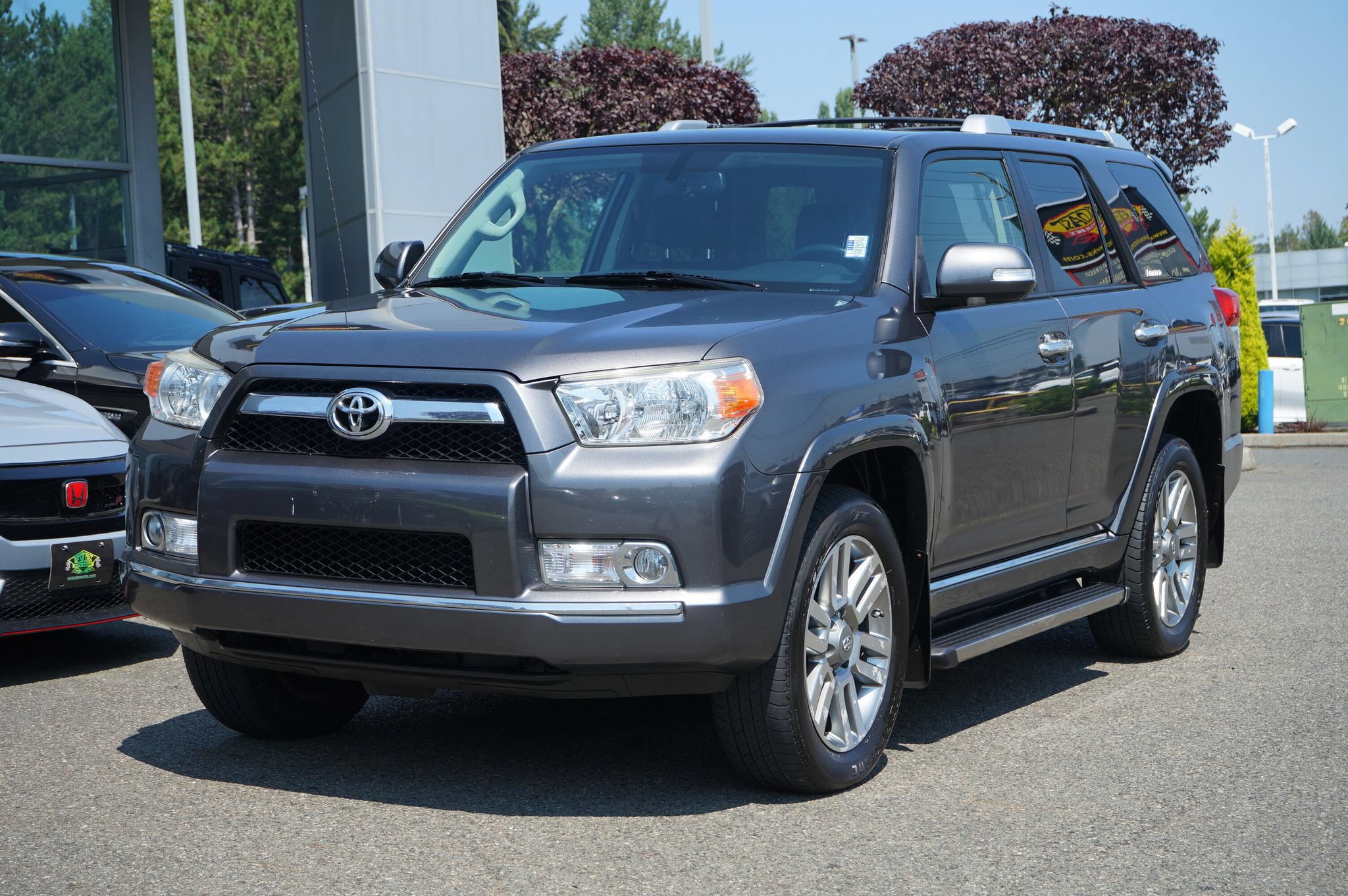 Used 2013 Toyota 4Runner Limited AWD/4WD image 1