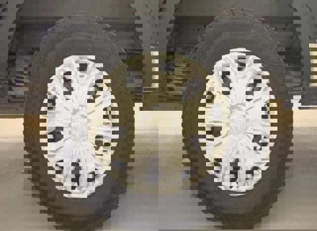 Used 2015 Ford Transit 250 148 Medium Roof image 18