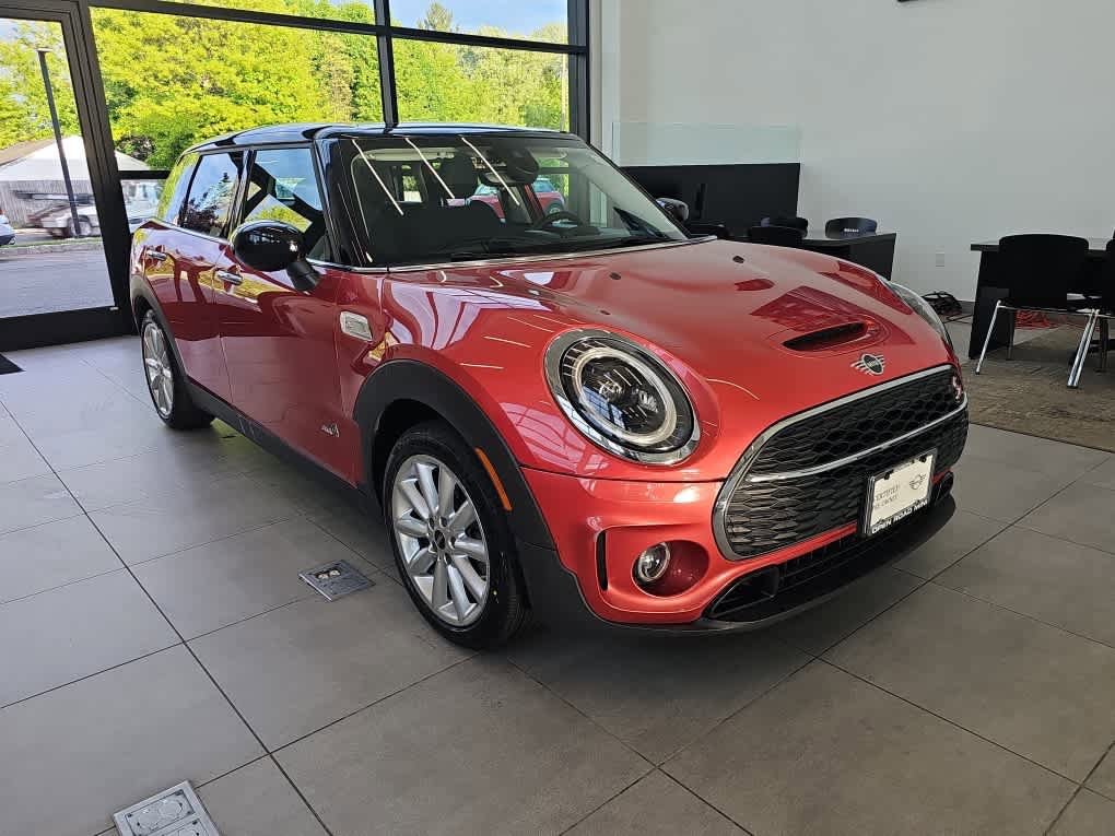 Certified 2024 MINI Cooper Clubman S AWD/4WD image 12