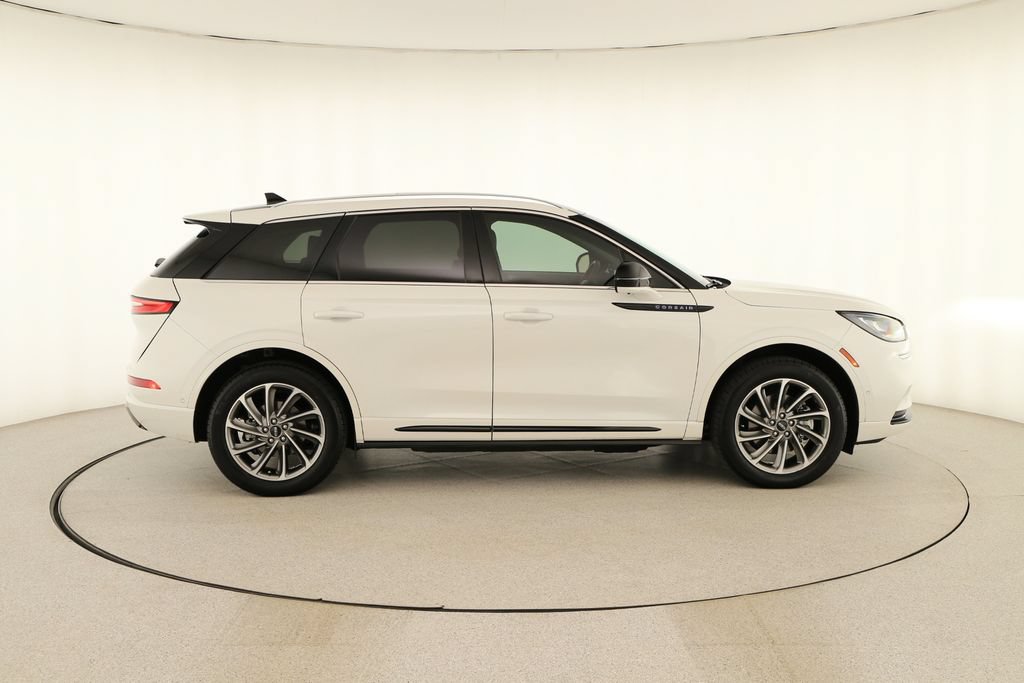 Used 2022 Lincoln Corsair Grand Touring AWD/4WD image 8