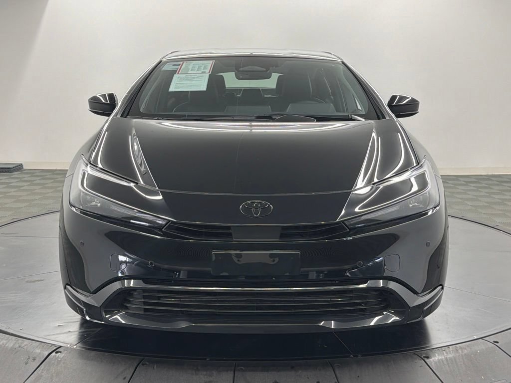 Certified 2026 Toyota Prius Plug-In Hybrid FWD image 6