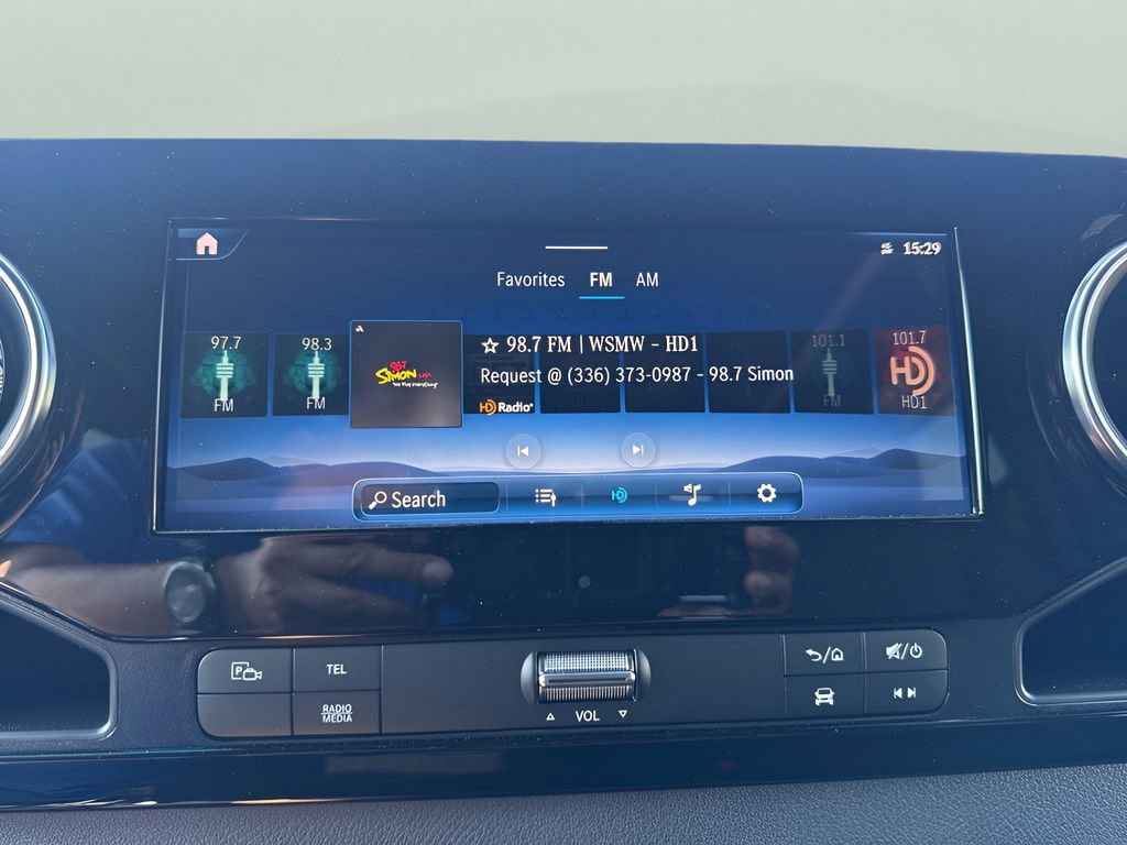 Used 2025 Mercedes-Benz Sprinter 2500 image 16