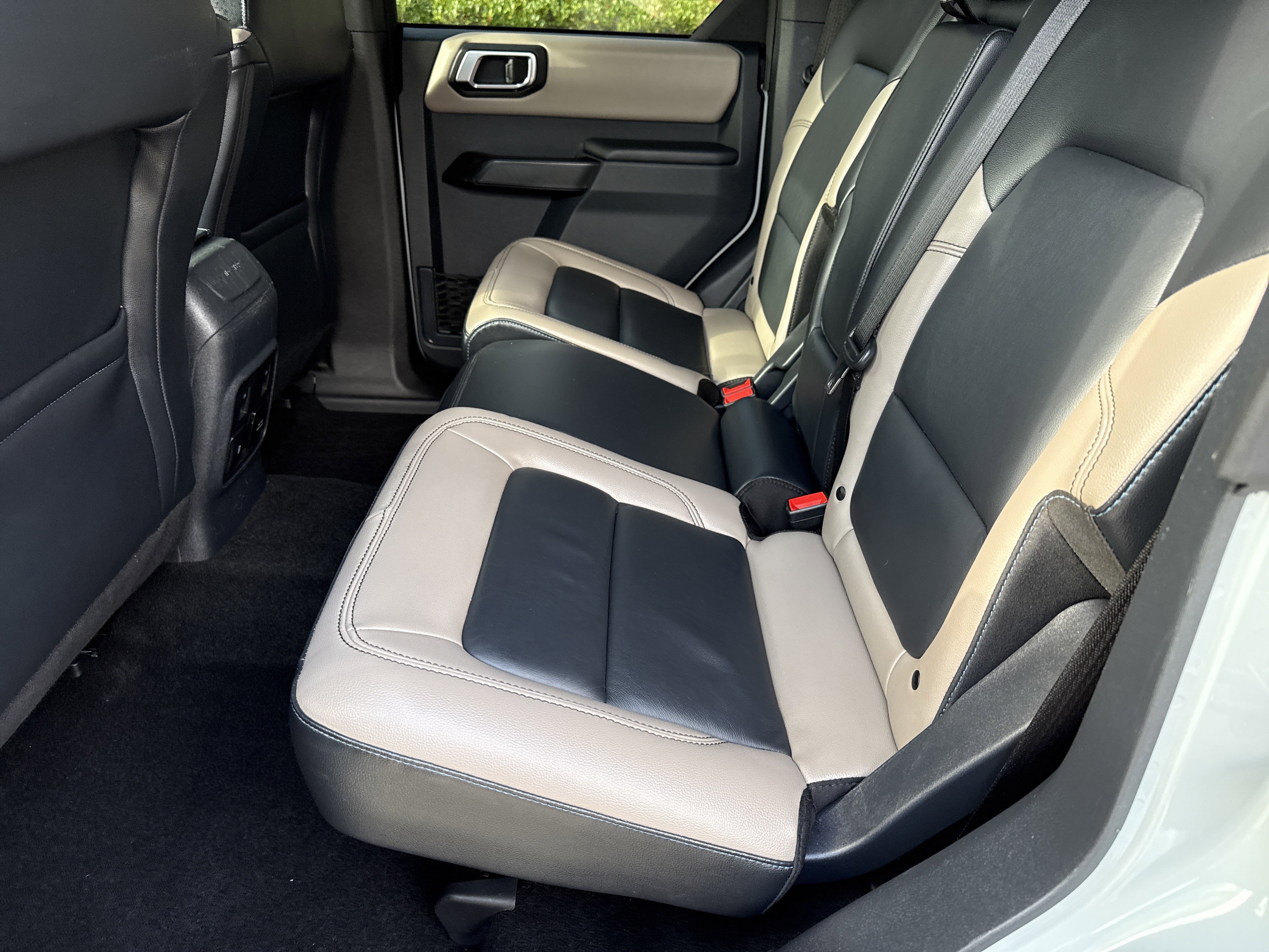 Used 2024 Ford Bronco Wildtrak image 22