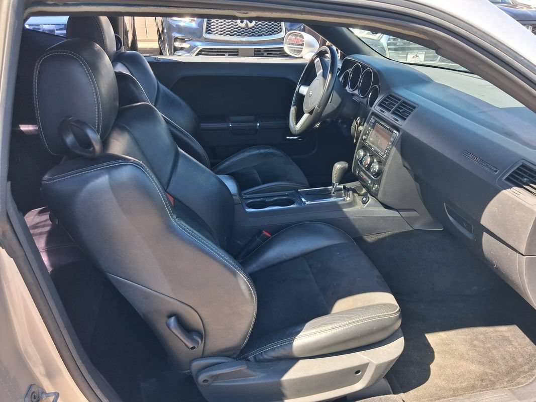 Used 2008 Dodge Challenger SRT8 RWD image 12