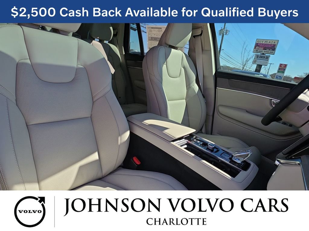 New 2026 Volvo XC90 B6 Ultra w/ Protection Package image 10