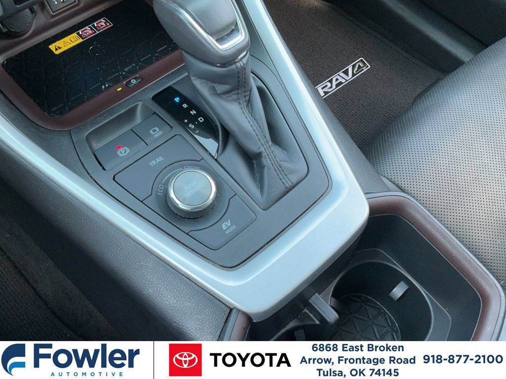 Used 2023 Toyota RAV4 Limited AWD/4WD image 24