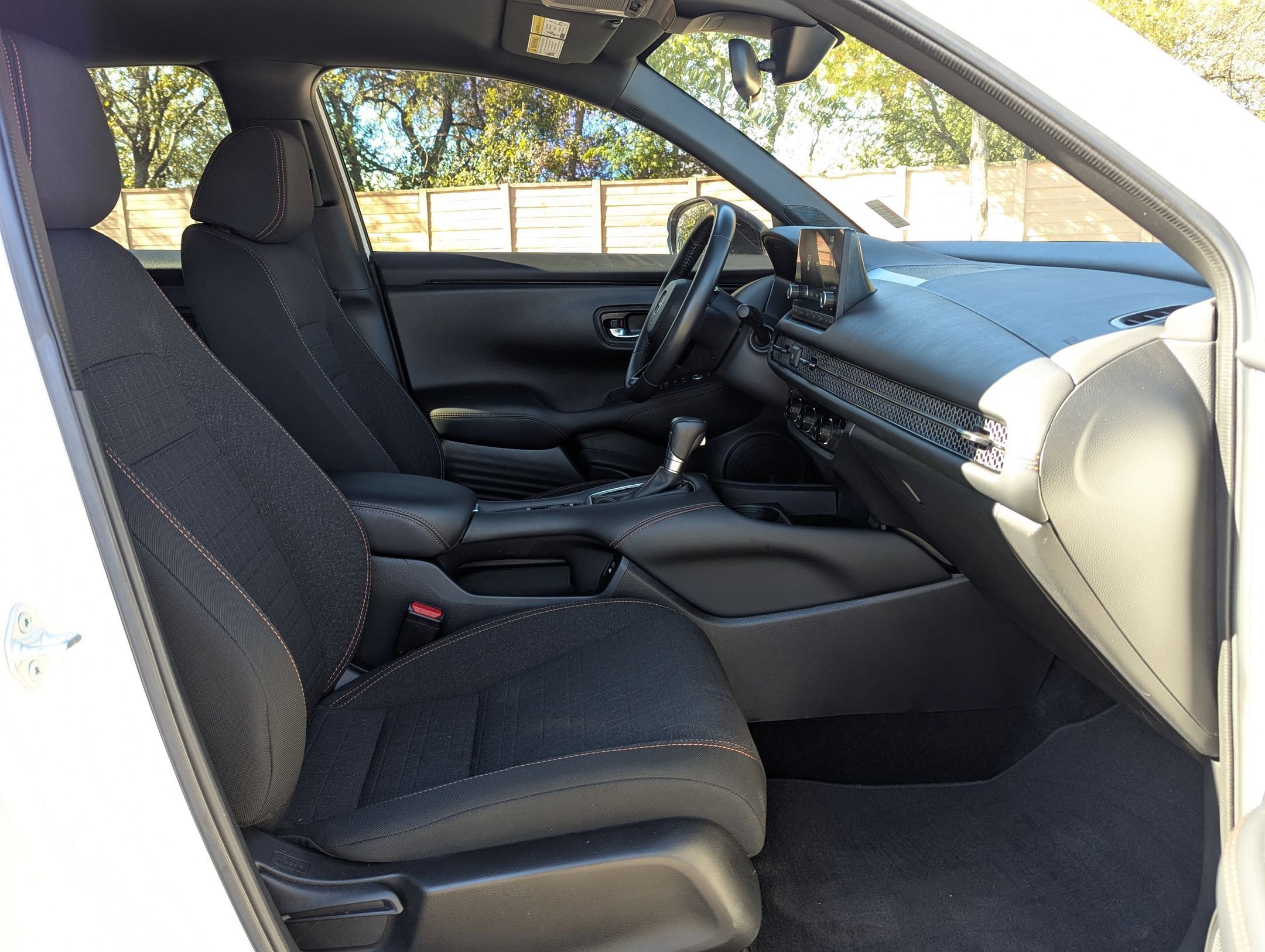 Used 2024 Honda HR-V Sport image 27