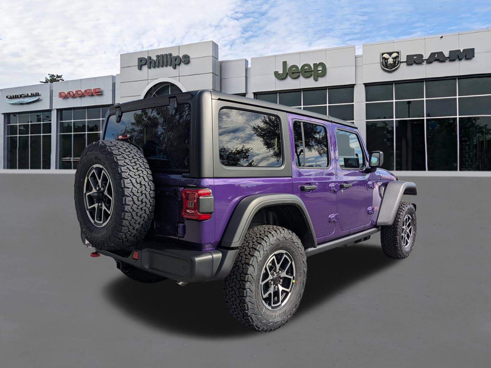 New 2026 Jeep Wrangler Unlimited Rubicon w/ Safety Group image 3
