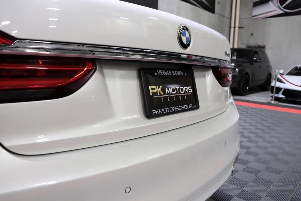 Used 2016 BMW 740i RWD image 6