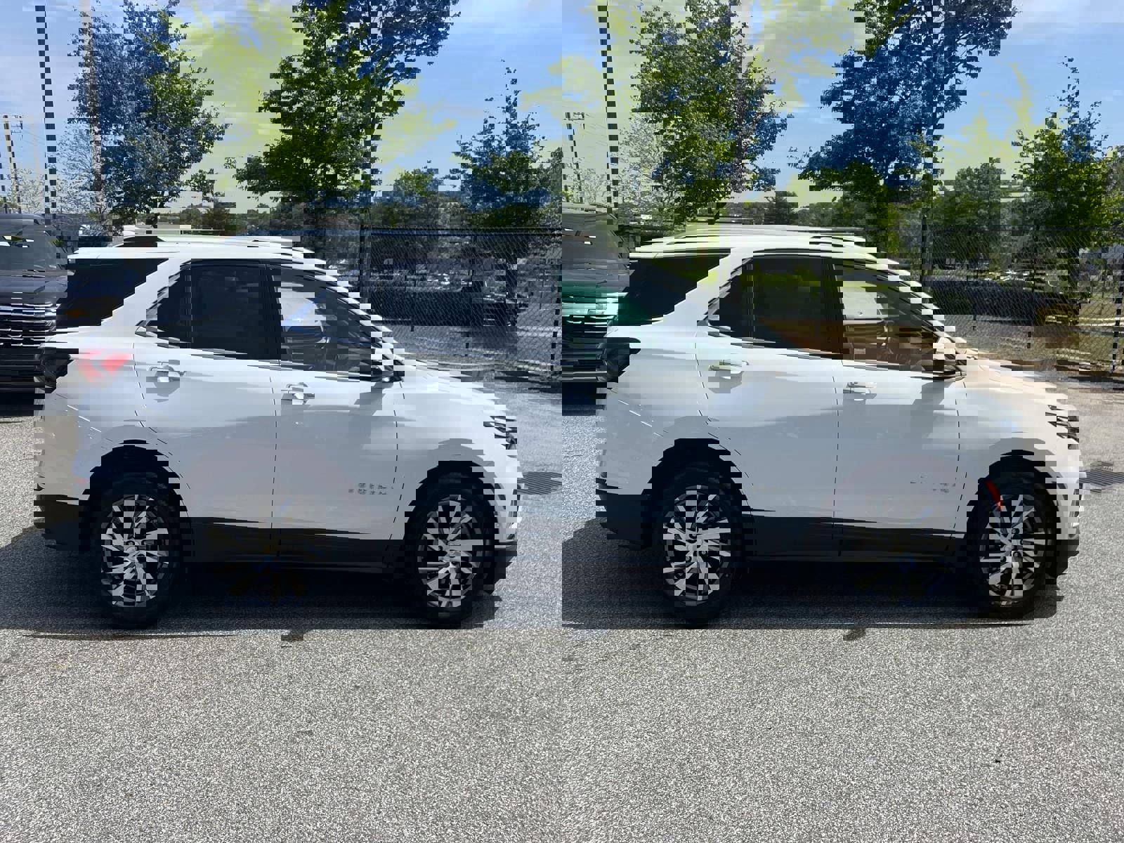 Used 2022 Chevrolet Equinox Premier image 8