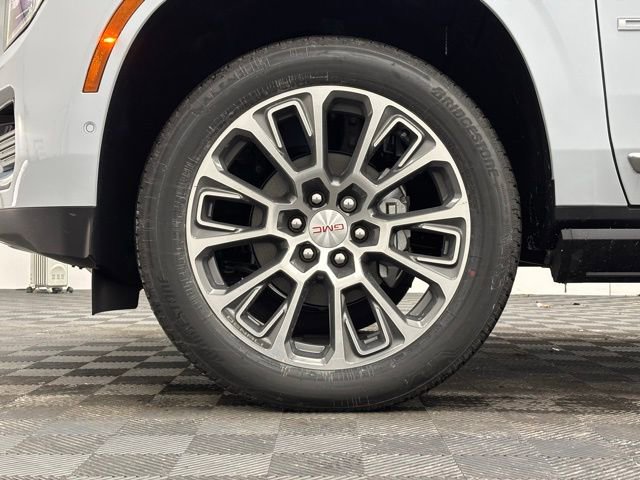 New 2026 GMC Yukon Denali w/ Denali Reserve Package image 19