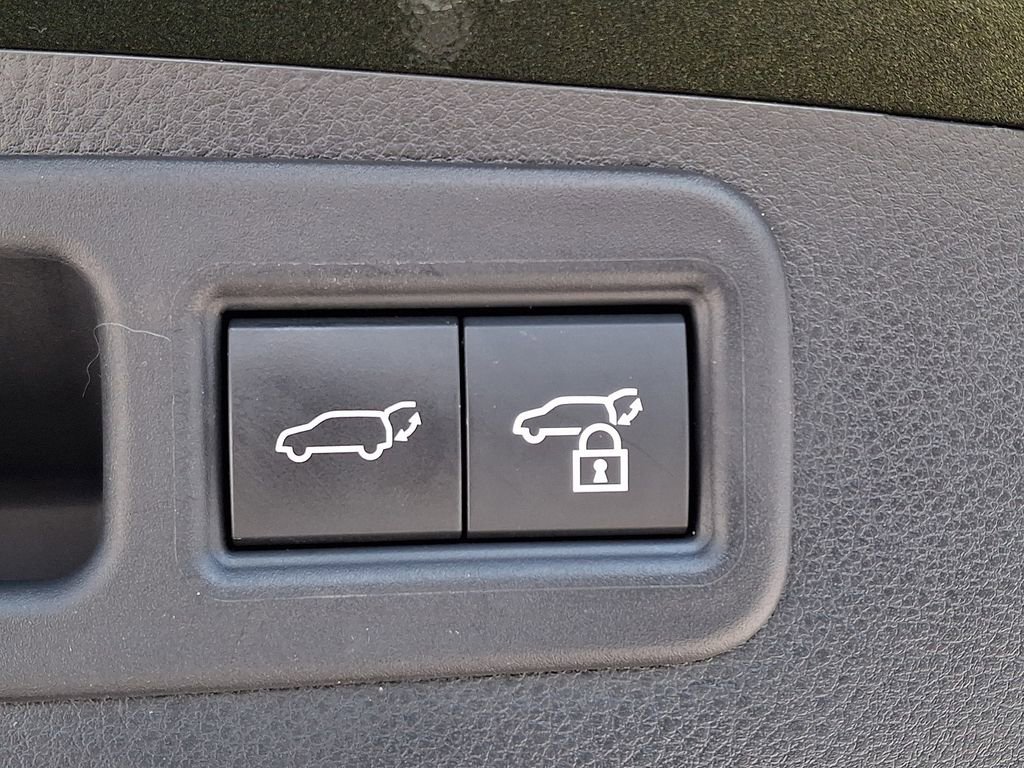 Used 2024 Lexus RX 350 Premium w/ Accessory Package (Z1) image 29