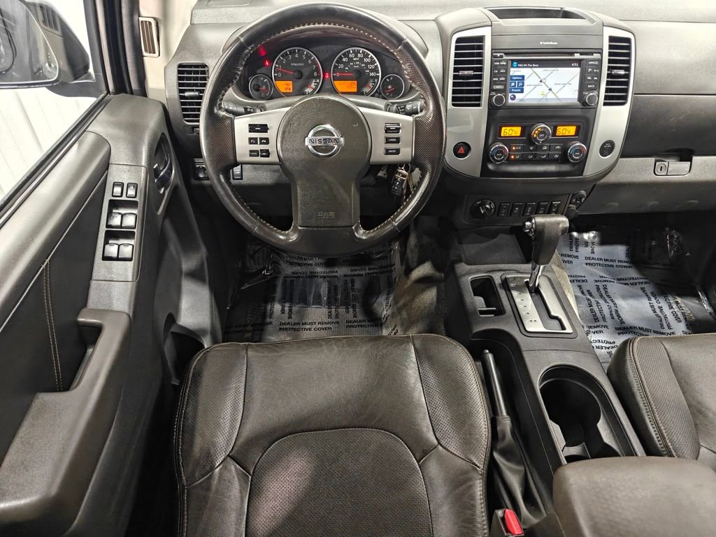 Used 2018 Nissan Frontier PRO-4X AWD/4WD image 4