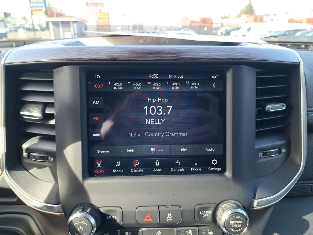 Used 2020 RAM 3500 Laramie image 24