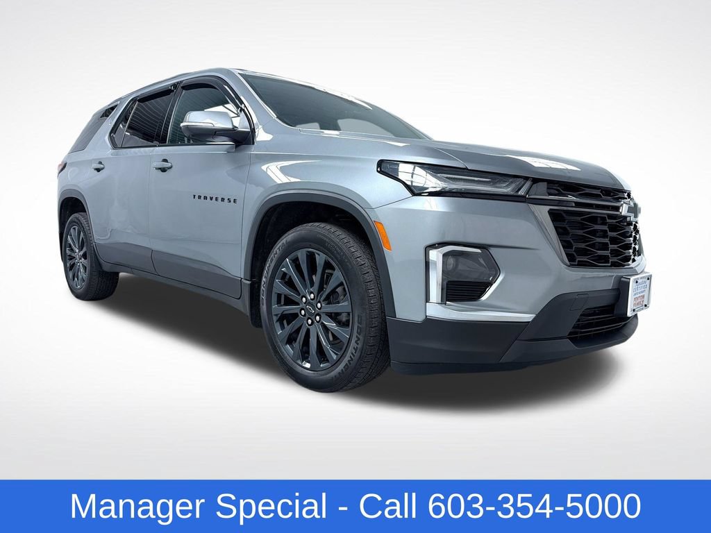 Used 2023 Chevrolet Traverse RS