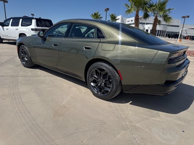 New 2026 Dodge Charger R/T w/ Blacktop Package AWD/4WD image 3