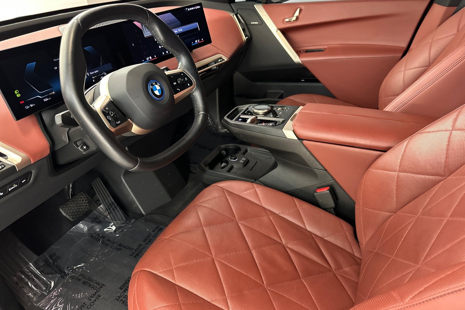 Certified 2024 BMW iX xDrive50 AWD/4WD image 4