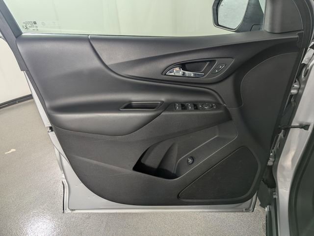 Used 2020 Chevrolet Equinox LT image 14