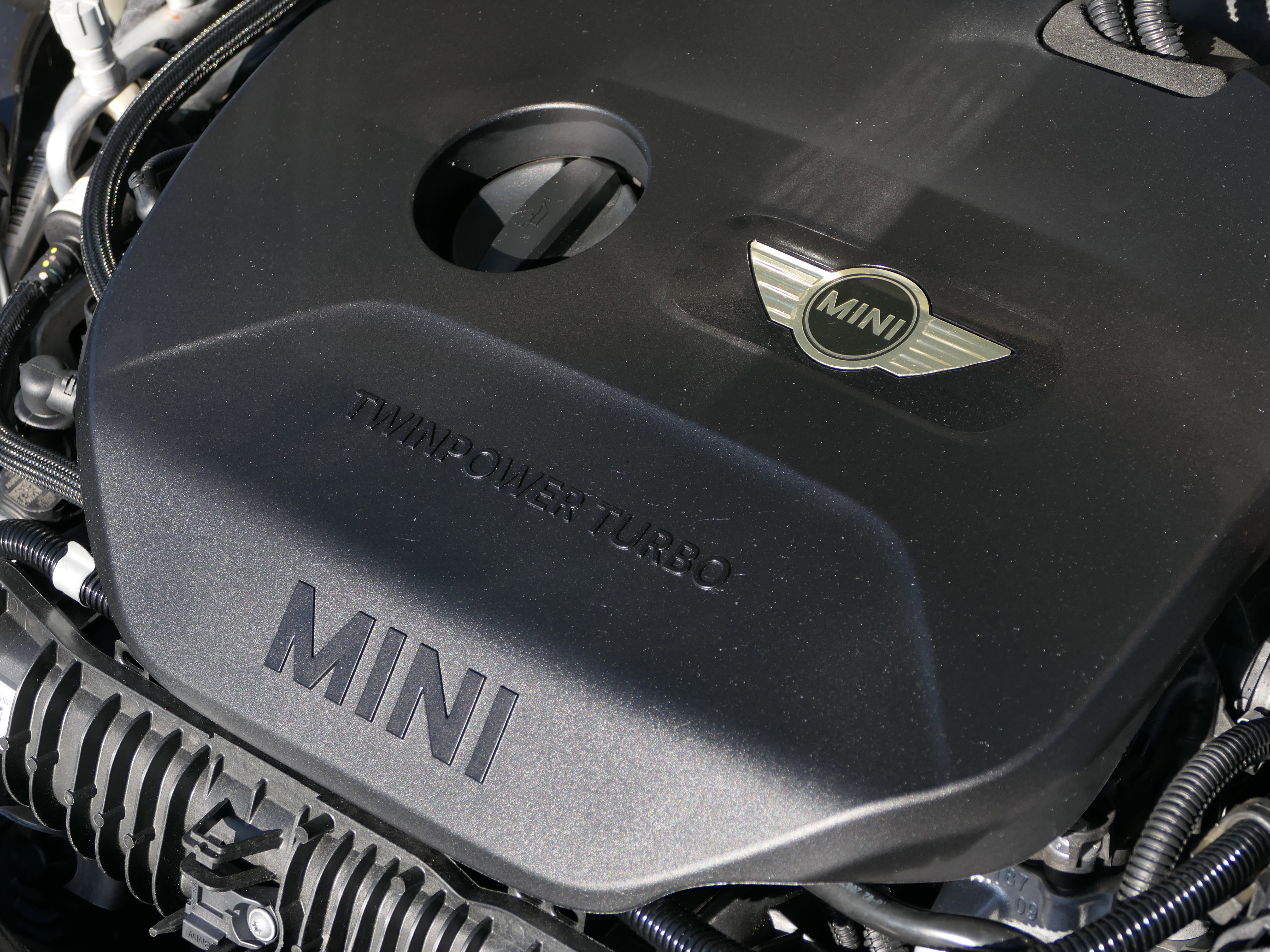 Used 2019 MINI Cooper S w/ Premium Package FWD image 30