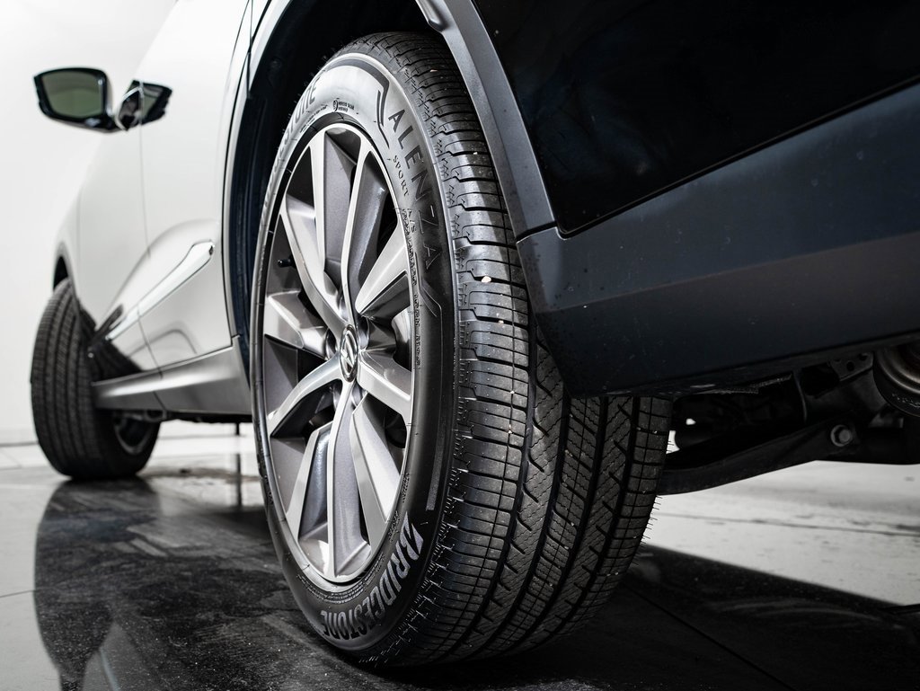 Certified 2025 Acura MDX w/ Technology Package image 46