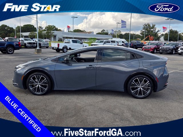 Used 2024 Toyota Prius Limited FWD image 4