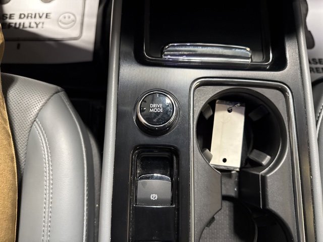 Used 2022 Lincoln Corsair Reserve w/ Luxury Package image 13