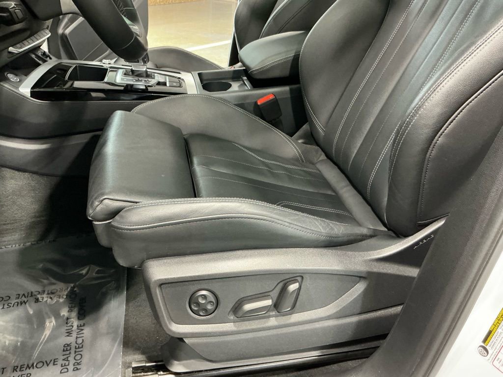 Used 2025 Audi Q5 2.0T Premium image 26