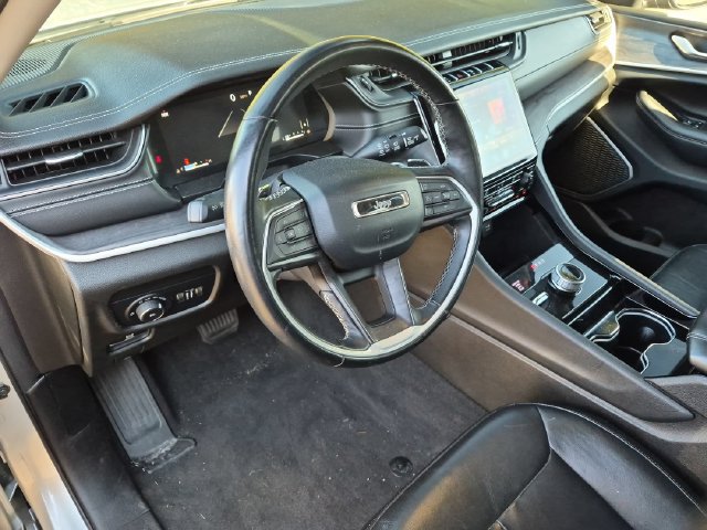 Certified 2021 Jeep Grand Cherokee L Limited AWD/4WD image 10