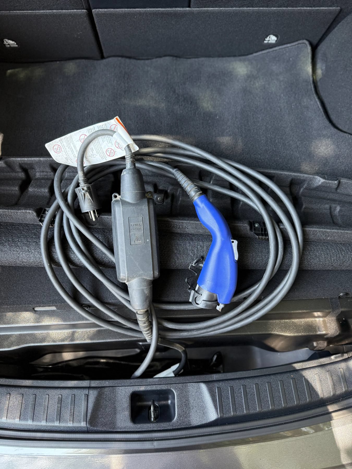 Used 2019 Toyota Prius Prime Advanced w/ Carpet Mat Package FWD image 32