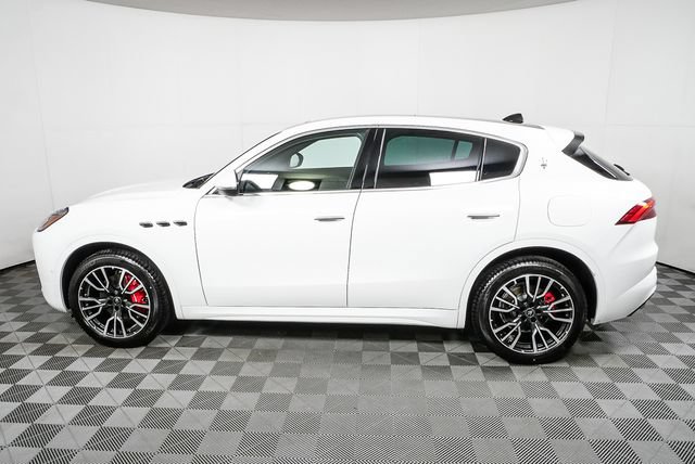 New 2025 Maserati Grecale GT AWD/4WD image 30