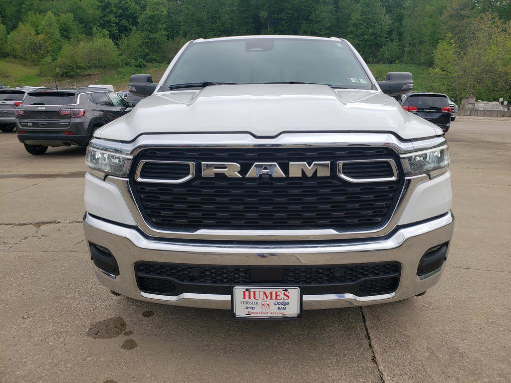 Used 2025 RAM 1500 Big Horn AWD/4WD image 9